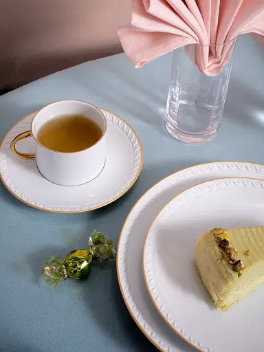L'Objet Neptune Porcelain & 24K Gold Saucer | Thumbnail 2 L'Objet Neptune Porcelain & 24K Gold Saucer | Thumbnail 2