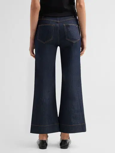 Cinq à Sept Women's Joey Mid-Rise Flare Crop Jeans | Thumbnail 3 Cinq à Sept Women's Joey Mid-Rise Flare Crop Jeans | Thumbnail 3