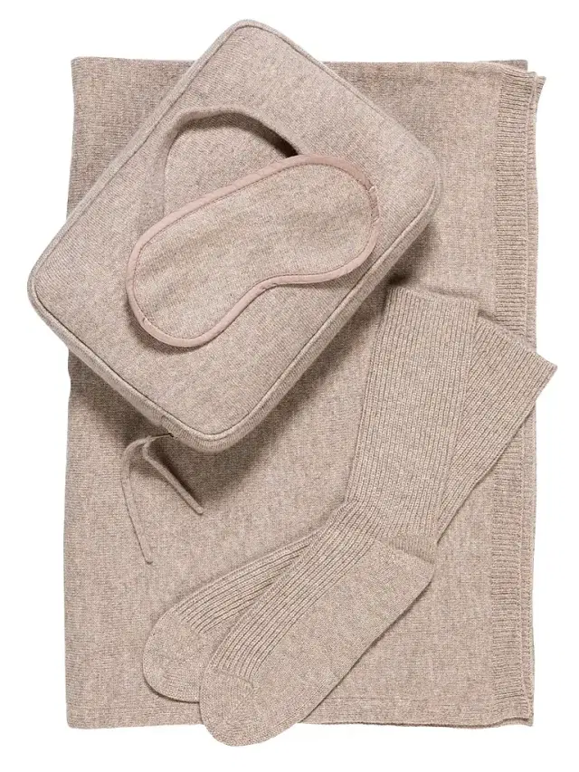 Sofia Cashmere Ultra Luxe Cashmere Travel Set