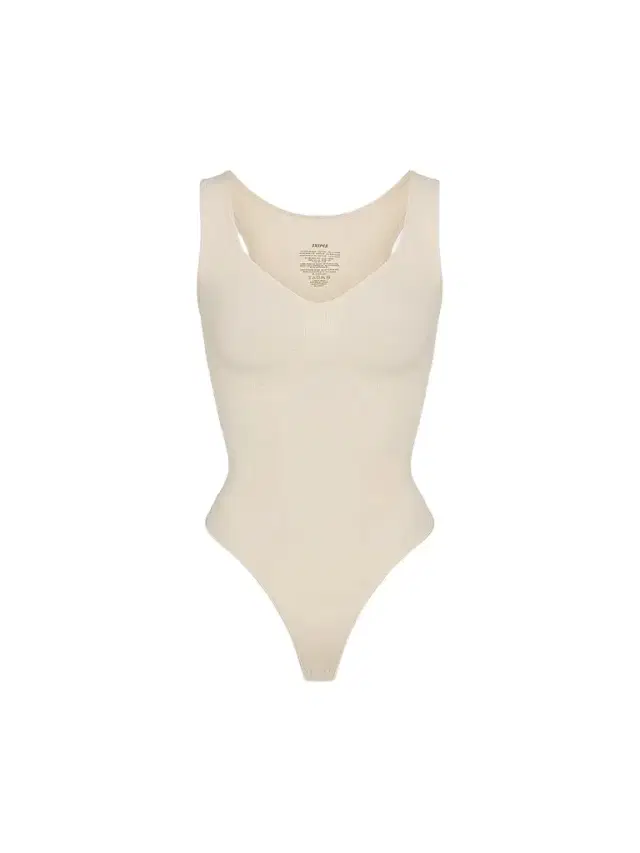Skims Women's Seamless Sculpt Scoopneck Thong Bodysuit
