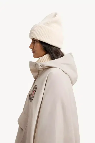 Moncler Poncho | Thumbnail 6