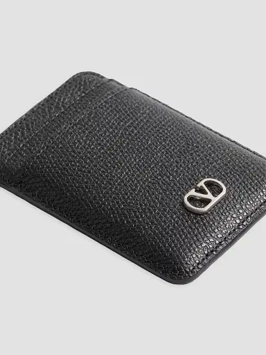 Valentino Men's VLogo Signature Magnetic Cardholder in Grainy Calfskin | Thumbnail 3