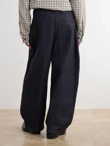 SAGE NATION Barrel-Leg Pleated Jeans - Men | Thumbnail 4 SAGE NATION Barrel-Leg Pleated Jeans - Men | Thumbnail 4