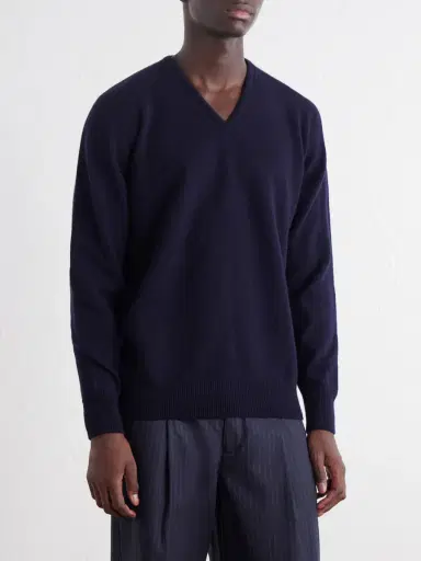 William Lockie V-Neck Wool Sweater - Men | Thumbnail 3