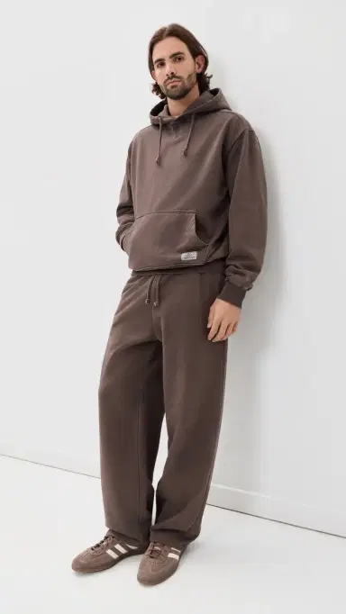 Alpha Industries Washed Essential Relaxed Fit Sweatpants | Thumbnail 5 Alpha Industries Washed Essential Relaxed Fit Sweatpants | Thumbnail 5