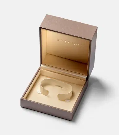BVLGARI Divas' Dream 18kt rose gold bracelet with mother-of-pearl and diamonds | Thumbnail 5