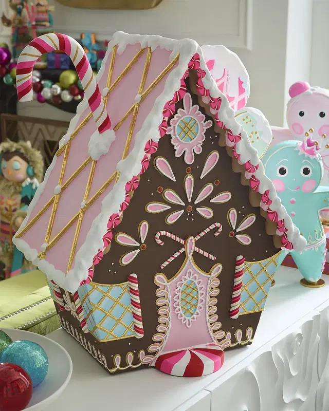 Ginger Cottage Christmas Decor