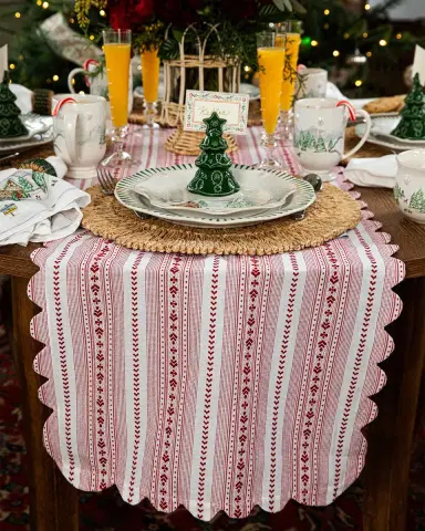 Juliska Villa Stripe Ruby 18" x 90" Table Runner | Thumbnail 3