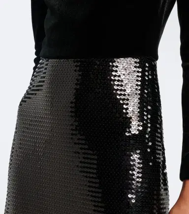 MONIQUE LHUILLIER Sequined velvet-paneled gown | Thumbnail 6