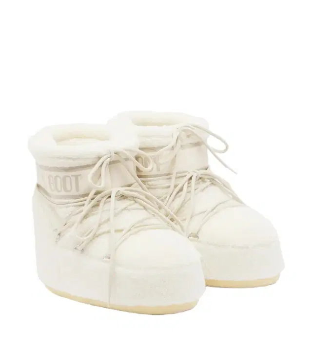 Moon Boot Icon Low teddy snow boots
