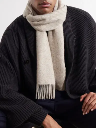 Johnstons of Elgin Fringed Cashmere Scarf - Men | Thumbnail 3 Johnstons of Elgin Fringed Cashmere Scarf - Men | Thumbnail 3