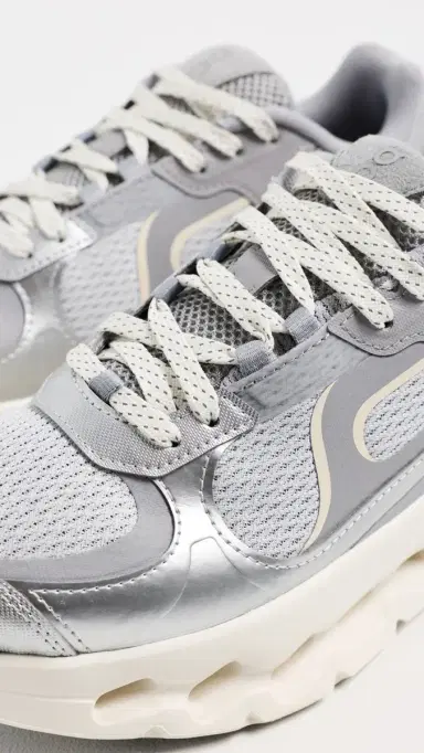 ON Cloudtilt Arc Sneakers | Thumbnail 6
