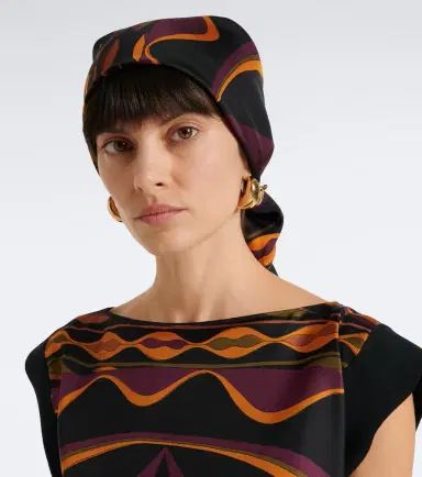 PUCCI Fiamme and Nawaho silk twill scarf | Thumbnail 4