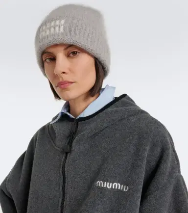 Miu Miu Logo mohair-blend beanie | Thumbnail 4