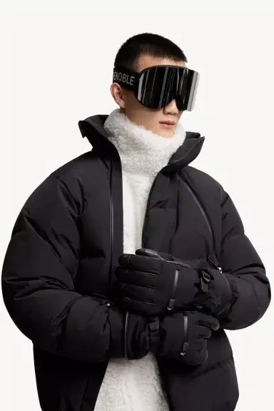 Moncler Grenoble Padded Gloves | Thumbnail 3