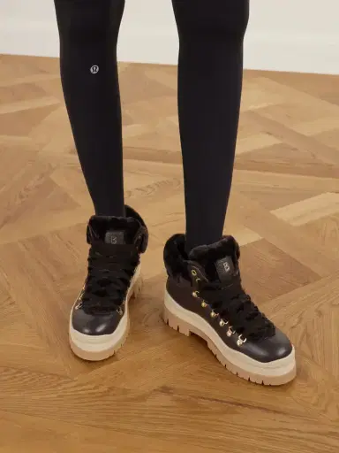 Bogner Arosa 9 Shearling-trimmed Leather Ankle Boots | Thumbnail 2
