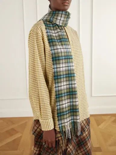 Auralee Fringed Checked Cashmere Scarf | Thumbnail 2