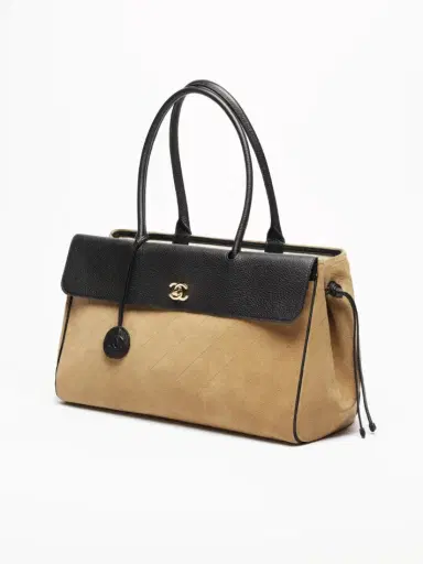 Chanel Shopping Bag | Thumbnail 2