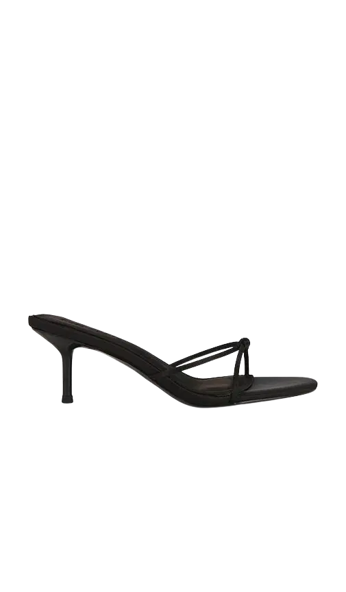 Maeve Slipper