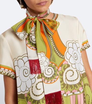 La DoubleJ Fringed printed silk scarf | Thumbnail 5