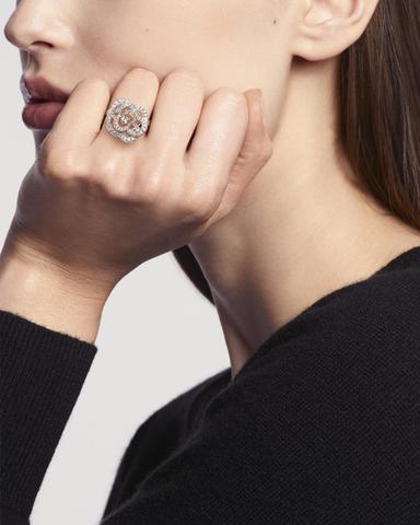 CHANEL FIL DE CAMELIA RING | Thumbnail 1