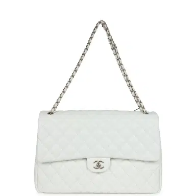 Chanel Chanel XXL Flap Bag White Shiny Caviar Light Gold Hardware | Thumbnail 7 Chanel Chanel XXL Flap Bag White Shiny Caviar Light Gold Hardware | Thumbnail 7