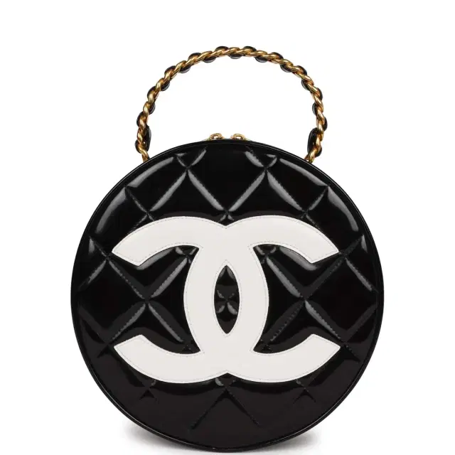 Vintage Chanel Round Vanity Bag Black and White Patent Leather Antique Gold Hardware Vintage Chanel Round Vanity Bag Black and White Patent Leather Antique Gold Hardware