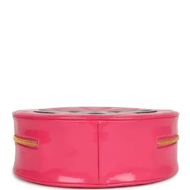 Chanel Vintage Chanel Round Vanity Bag Pink and Black Patent Leather Antique Gold Hardware | Thumbnail 7 Chanel Vintage Chanel Round Vanity Bag Pink and Black Patent Leather Antique Gold Hardware | Thumbnail 7
