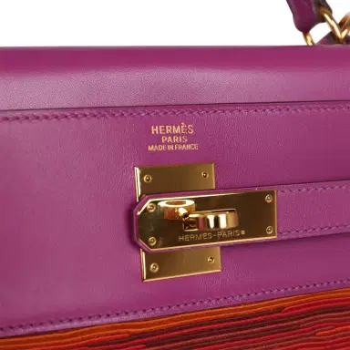 HERMÈS Vintage Hermes Kelly Retourne 32 Vibrato Cyclamen Box Gold Hardware | Thumbnail 7 HERMÈS Vintage Hermes Kelly Retourne 32 Vibrato Cyclamen Box Gold Hardware | Thumbnail 7