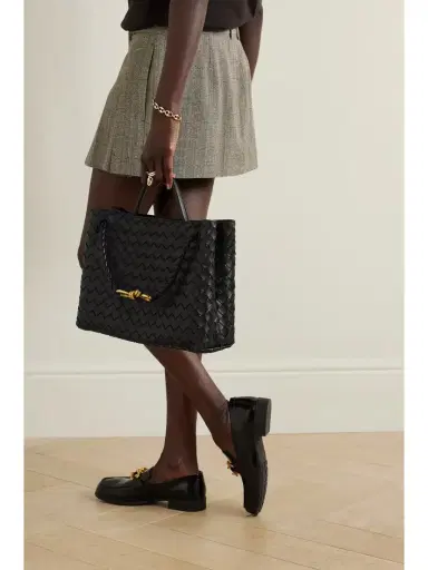 Bottega Veneta Andiamo Medium Intrecciato Leather Tote | Thumbnail 2 Bottega Veneta Andiamo Medium Intrecciato Leather Tote | Thumbnail 2