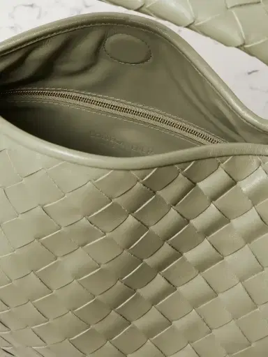 Bottega Veneta Hula Hoop Small Intrecciato Leather Tote | Thumbnail 5 Bottega Veneta Hula Hoop Small Intrecciato Leather Tote | Thumbnail 5