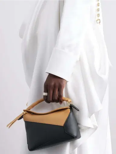 Loewe Puzzle Edge Mini Two-tone Textured-leather Shoulder Bag | Thumbnail 2 Loewe Puzzle Edge Mini Two-tone Textured-leather Shoulder Bag | Thumbnail 2