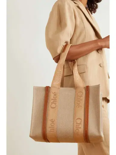 Chloé Woody Medium Leather And Webbing-trimmed Linen Tote | Thumbnail 2 Chloé Woody Medium Leather And Webbing-trimmed Linen Tote | Thumbnail 2