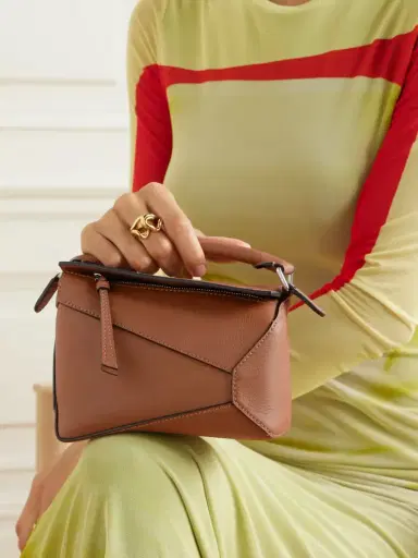 Loewe Puzzle Edge Mini Textured-leather Shoulder Bag | Thumbnail 2 Loewe Puzzle Edge Mini Textured-leather Shoulder Bag | Thumbnail 2