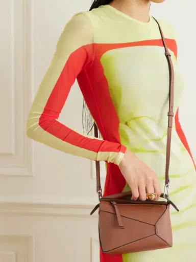 Loewe Puzzle Edge Mini Textured-leather Shoulder Bag | Thumbnail 6 Loewe Puzzle Edge Mini Textured-leather Shoulder Bag | Thumbnail 6