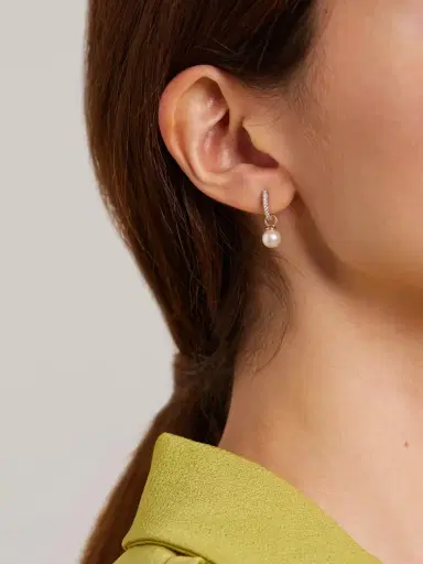 Mateo 14-karat Gold, Diamond And Pearl Hoop Earrings | Thumbnail 2 Mateo 14-karat Gold, Diamond And Pearl Hoop Earrings | Thumbnail 2