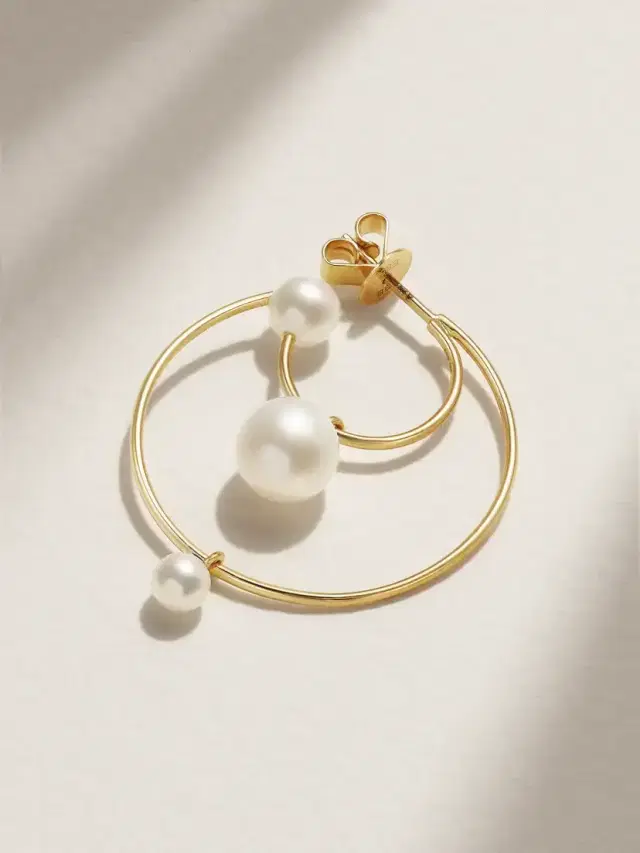 Bain Perle 14-karat Gold Pearl Single Hoop Earring Bain Perle 14-karat Gold Pearl Single Hoop Earring