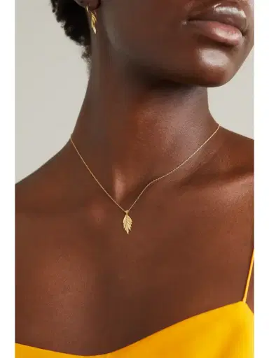 Sia Taylor Falling Leaf 18-karat Gold Necklace | Thumbnail 2 Sia Taylor Falling Leaf 18-karat Gold Necklace | Thumbnail 2