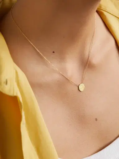 Jennifer Meyer Mini Hammered Disc 18-karat Gold Necklace | Thumbnail 2 Jennifer Meyer Mini Hammered Disc 18-karat Gold Necklace | Thumbnail 2