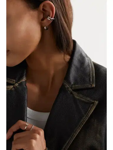 Repossi Antifer 18-karat White Gold Single Hoop Earring | Thumbnail 4 Repossi Antifer 18-karat White Gold Single Hoop Earring | Thumbnail 4