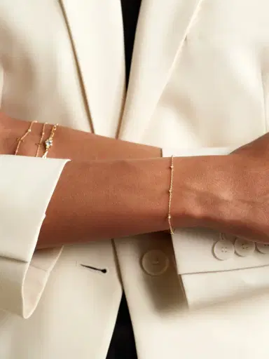 STONE AND STRAND 10-karat Gold Diamond Bracelet | Thumbnail 4 STONE AND STRAND 10-karat Gold Diamond Bracelet | Thumbnail 4