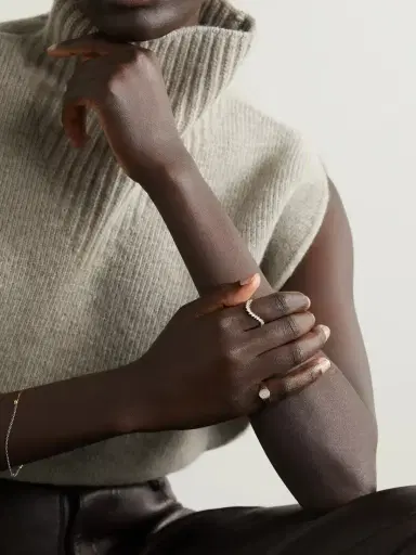 Yvonne Léon 9-karat Gold, Mother-of-pearl And Diamond Signet Ring | Thumbnail 6 Yvonne Léon 9-karat Gold, Mother-of-pearl And Diamond Signet Ring | Thumbnail 6