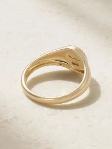 Yvonne Léon 9-karat Gold, Onyx And Diamond Signet Ring | Thumbnail 3 Yvonne Léon 9-karat Gold, Onyx And Diamond Signet Ring | Thumbnail 3
