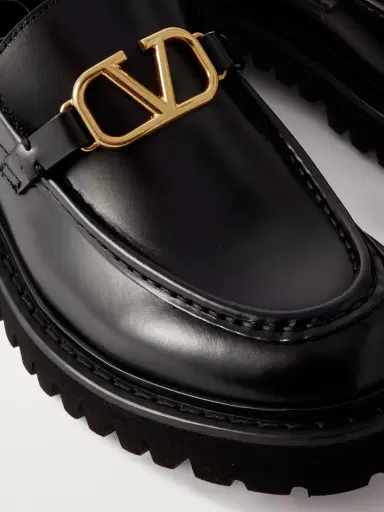 Valentino Garavani Vlogo Leather Loafers | Thumbnail 4 Valentino Garavani Vlogo Leather Loafers | Thumbnail 4