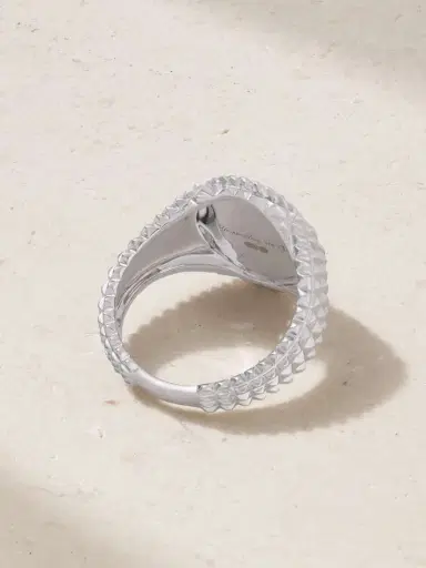 Yvonne Léon 9-karat White Gold Diamond Signet Ring | Thumbnail 3 Yvonne Léon 9-karat White Gold Diamond Signet Ring | Thumbnail 3