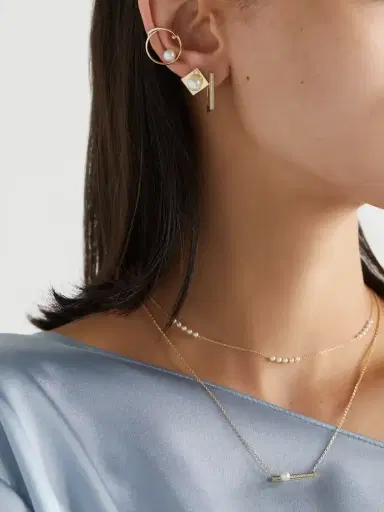 Mizuki 14-karat Gold, Diamond And Pearl Earrings | Thumbnail 4 Mizuki 14-karat Gold, Diamond And Pearl Earrings | Thumbnail 4