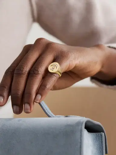 Foundrae Bird's Eye Pause Internal Compass 18-karat Gold Diamond Signet Ring | Thumbnail 2 Foundrae Bird's Eye Pause Internal Compass 18-karat Gold Diamond Signet Ring | Thumbnail 2