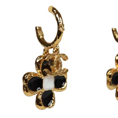 Chanel Chanel Flower Dangle CC Earrings Black Enamel & Gold Metal | Thumbnail 2 Chanel Chanel Flower Dangle CC Earrings Black Enamel & Gold Metal | Thumbnail 2
