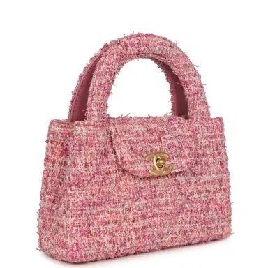 Chanel Chanel Small Kelly Shopper Pink Tweed Brushed Gold Hardware | Thumbnail 2 Chanel Chanel Small Kelly Shopper Pink Tweed Brushed Gold Hardware | Thumbnail 2