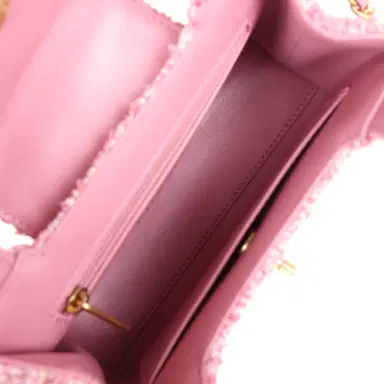 Chanel Chanel Small Kelly Shopper Pink Tweed Brushed Gold Hardware | Thumbnail 8 Chanel Chanel Small Kelly Shopper Pink Tweed Brushed Gold Hardware | Thumbnail 8